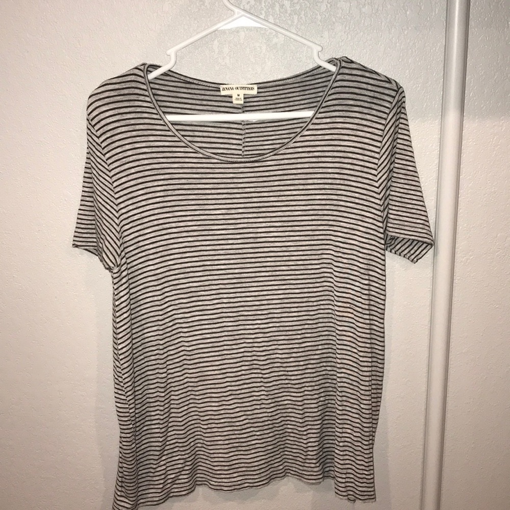 Gray stripes T shirt